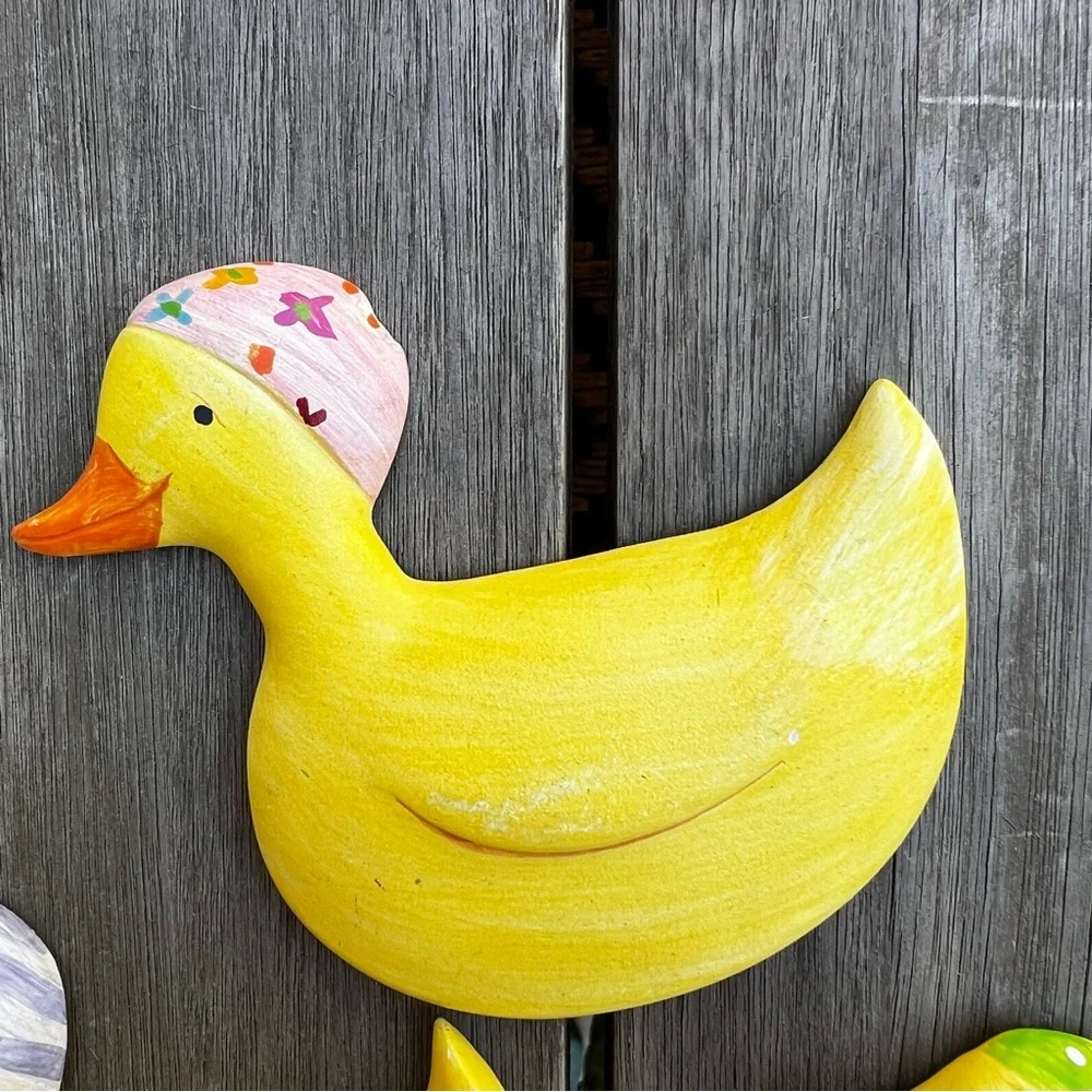 Vintage 2005 Debbie Taylor Kerman Chalkware Ducks Set of Three Wall Hangings